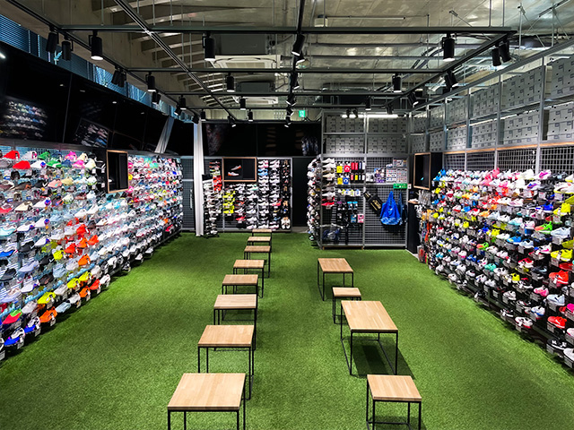 サッカーショップKAMO 原宿店 ＜東京都＞