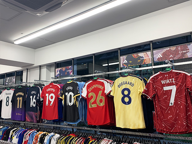 サッカーショップKAMO 新宿店 ＜東京都＞