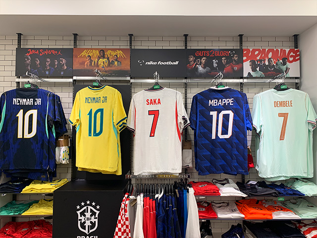 サッカーショップKAMO 新宿店 ＜東京都＞