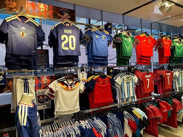 サッカーショップKAMO 梅田店 ＜大阪府＞