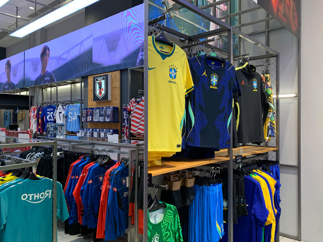 サッカーショップKAMO 梅田店 ＜大阪府＞