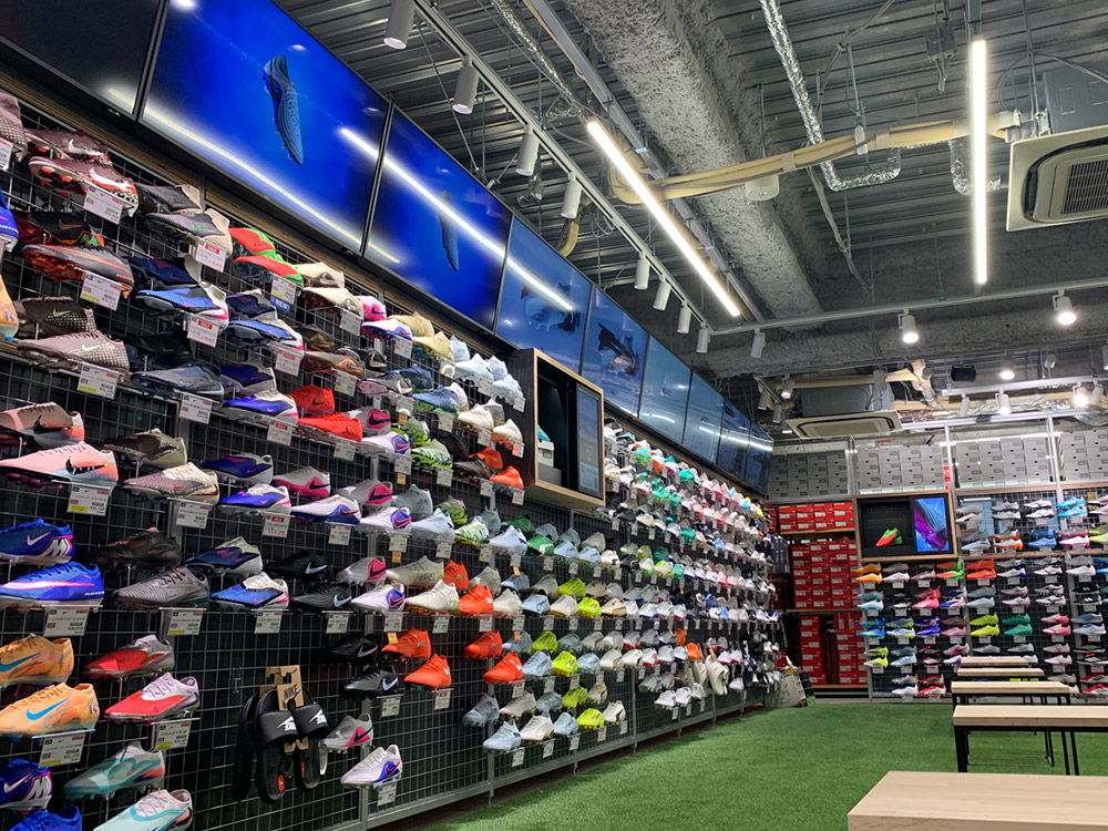 サッカーショップKAMO 梅田店 ＜大阪府＞