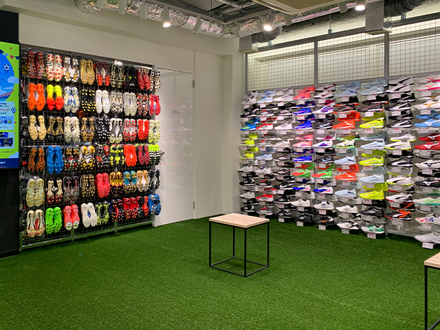 サッカーショップKAMO 梅田店 ＜大阪府＞