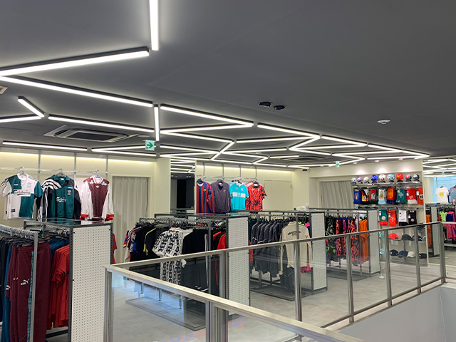 サッカーショップKAMO 梅田店 ＜大阪府＞