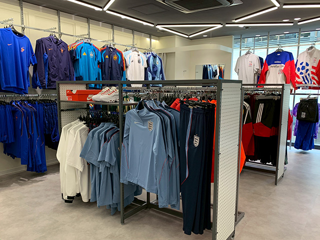 サッカーショップKAMO 梅田店 ＜大阪府＞