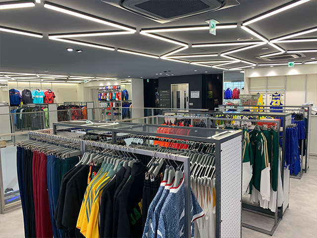 サッカーショップKAMO 梅田店 ＜大阪府＞