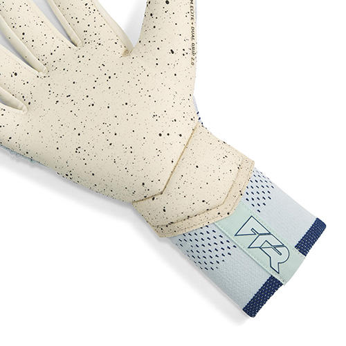 フューチャー グリップ アルティメット NC