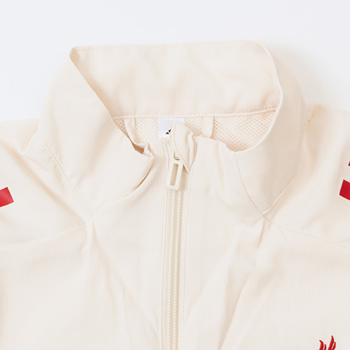 キッズ 25-26 リヴァプール プレゼンテーションジャケット