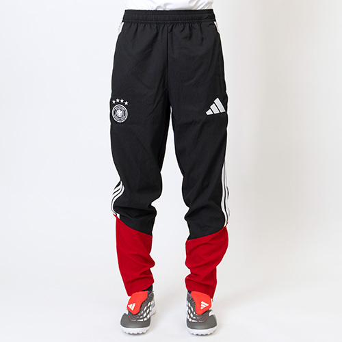 ドイツ代表 TIRO26 プレゼンテーションパンツ