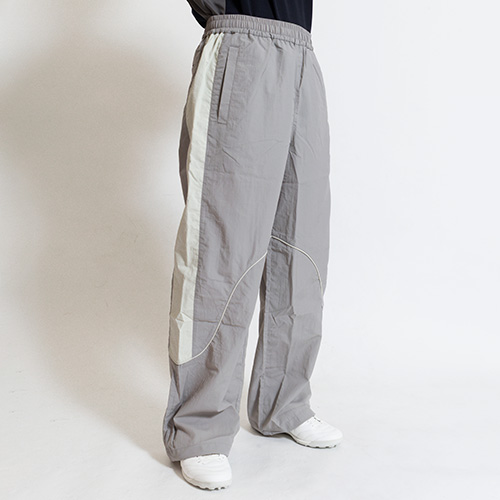 AWAY DAYS ナイロンウーブンロングパンツ