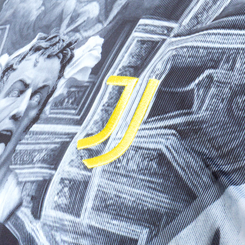 25-26 ユベントス プレマッチジャージー