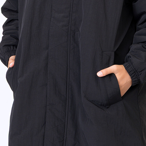 AWAY DAYS ナイロンウーブンハーフコート
