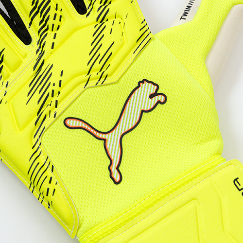 ウルトラ プロ NC