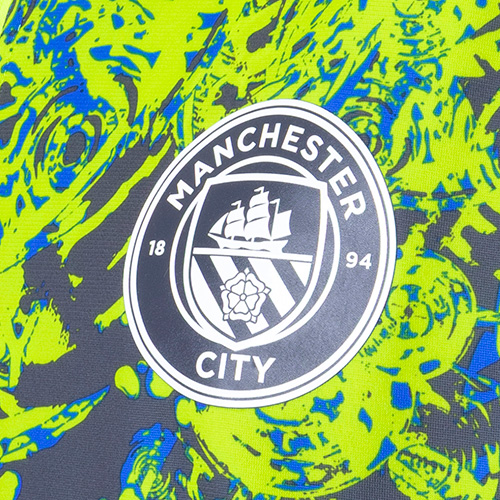 25-26 マンチェスター・シティ プレマッチ1/4ジップトップ