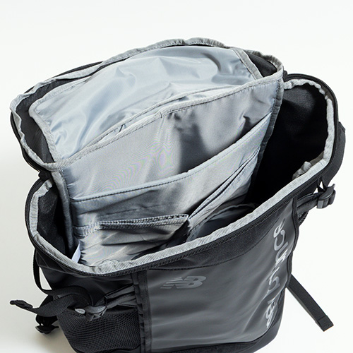 トップローディングバックパック 35L