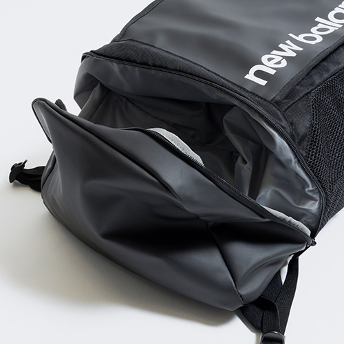 トップローディングバックパック 35L