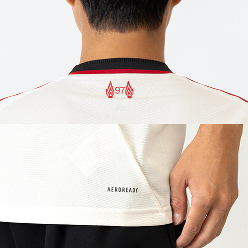 25-26 リヴァプール AWAY ユニフォーム