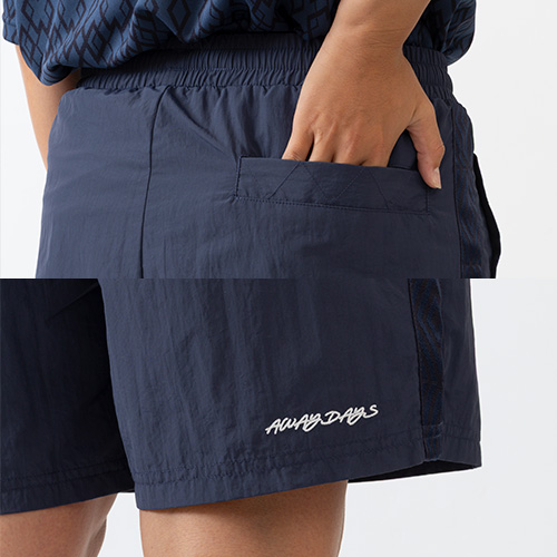 AWAY DAYS ナイロンウーブンショートパンツ