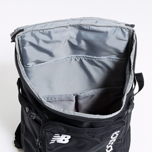 トップローディングバックパック 30L