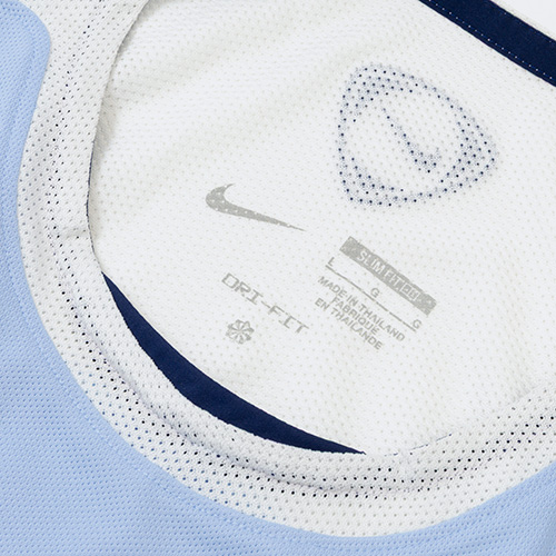 TOTAL 90 スリーブレストップ