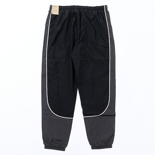 アカデミー+ パンツ