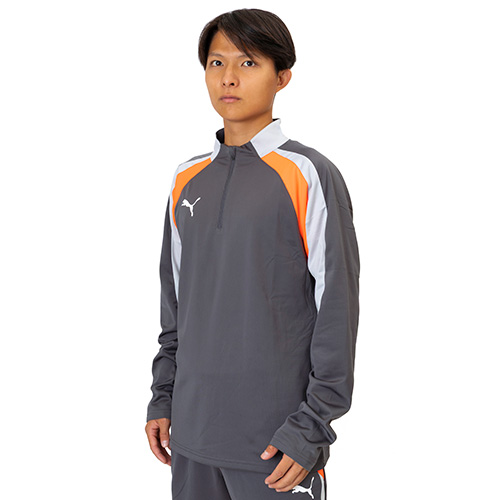 INDIVIDUALLIGA 1/4 ジップトップ