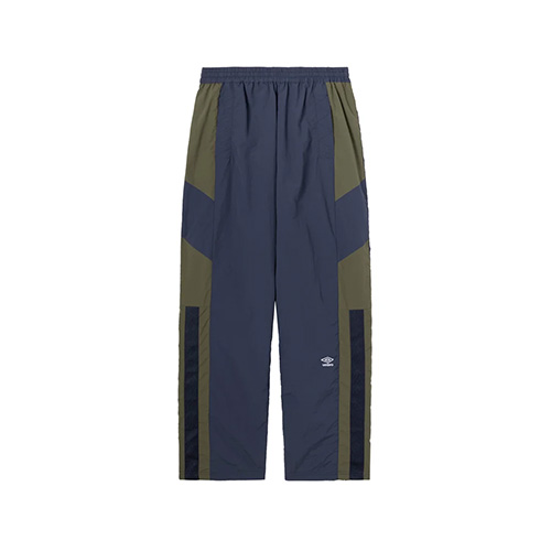 AWAY DAYS ナイロンウーブンパンツ