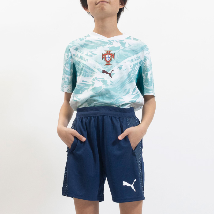 「オフピッチ ジャケット」主力商品