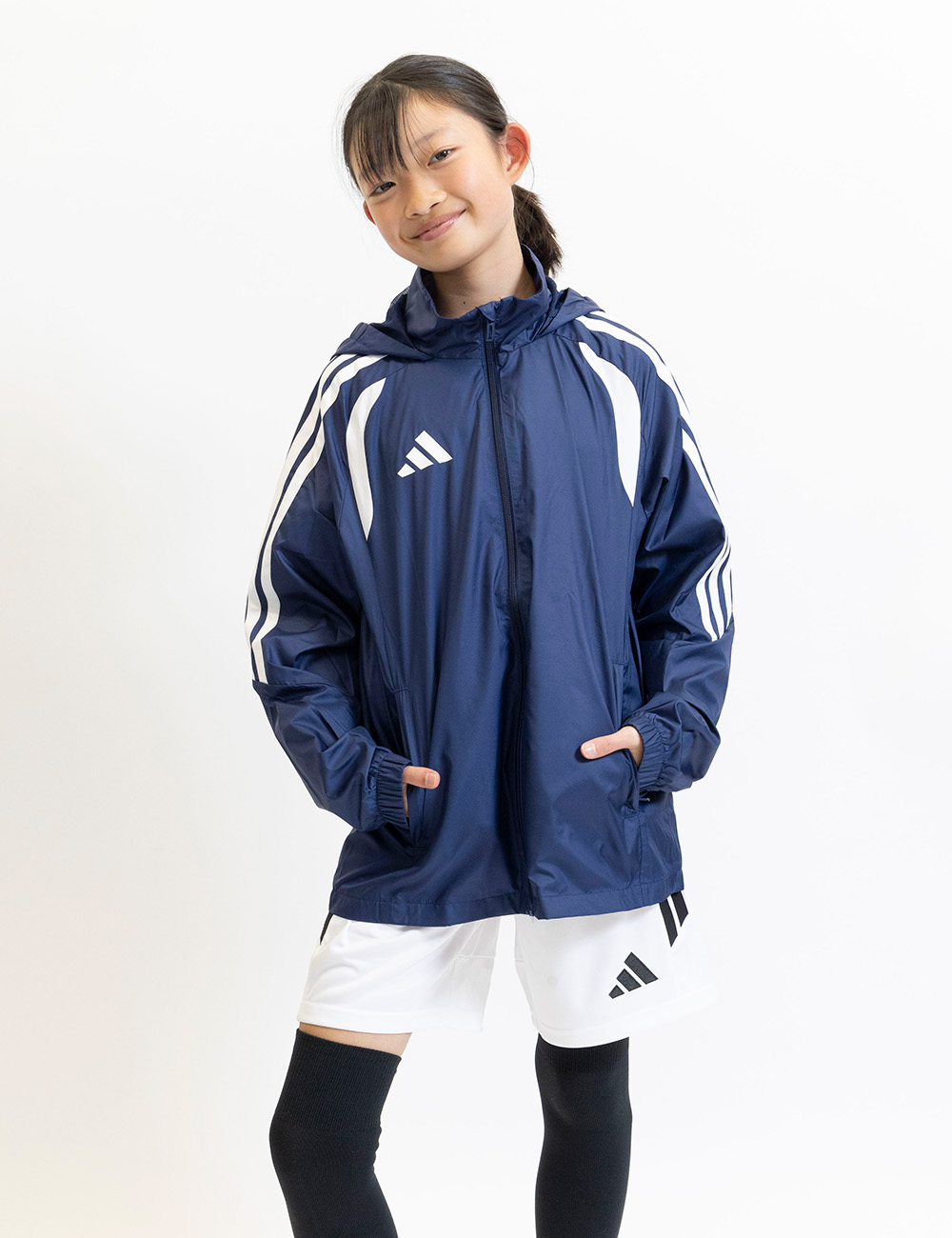 「オフピッチ ジャケット」主力商品