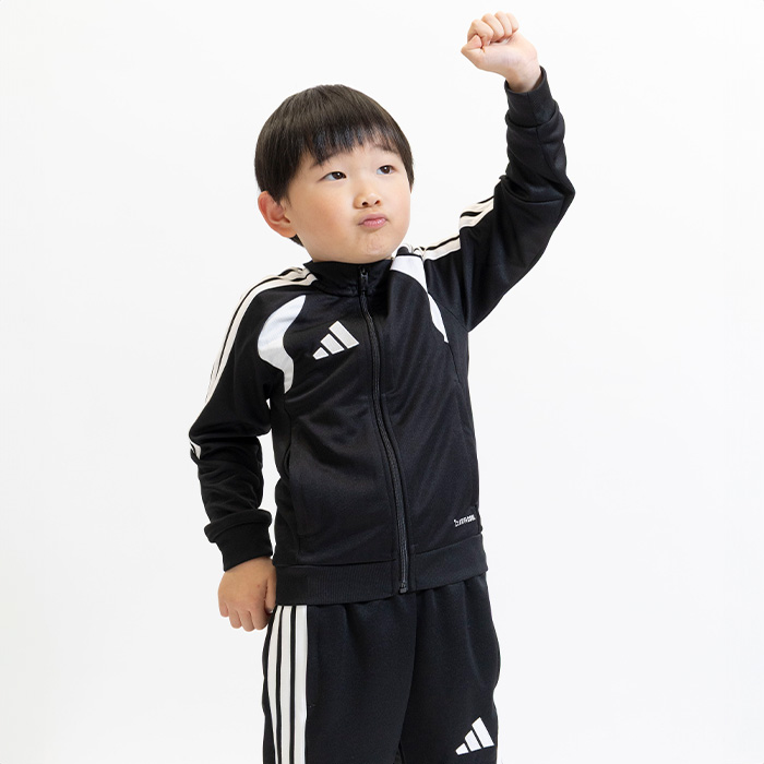 「オフピッチ ジャケット」主力商品