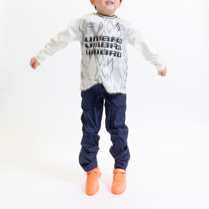 「オフピッチ ジャケット」主力商品