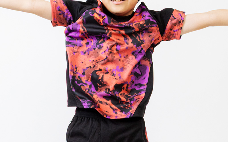 サッカーショップKAMO「春のキッズ向けサッカーウェア」STYLE03